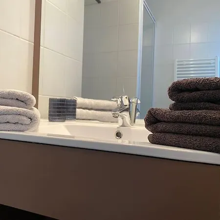 La Griffon - Parking & Balcon *